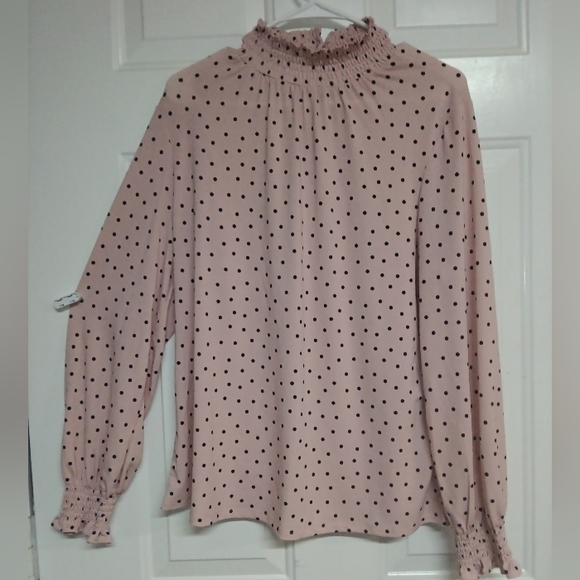 Adrianna Papell Tops - 🦄 Adrianna Papell Blush Polka Dot Blouse Size Large